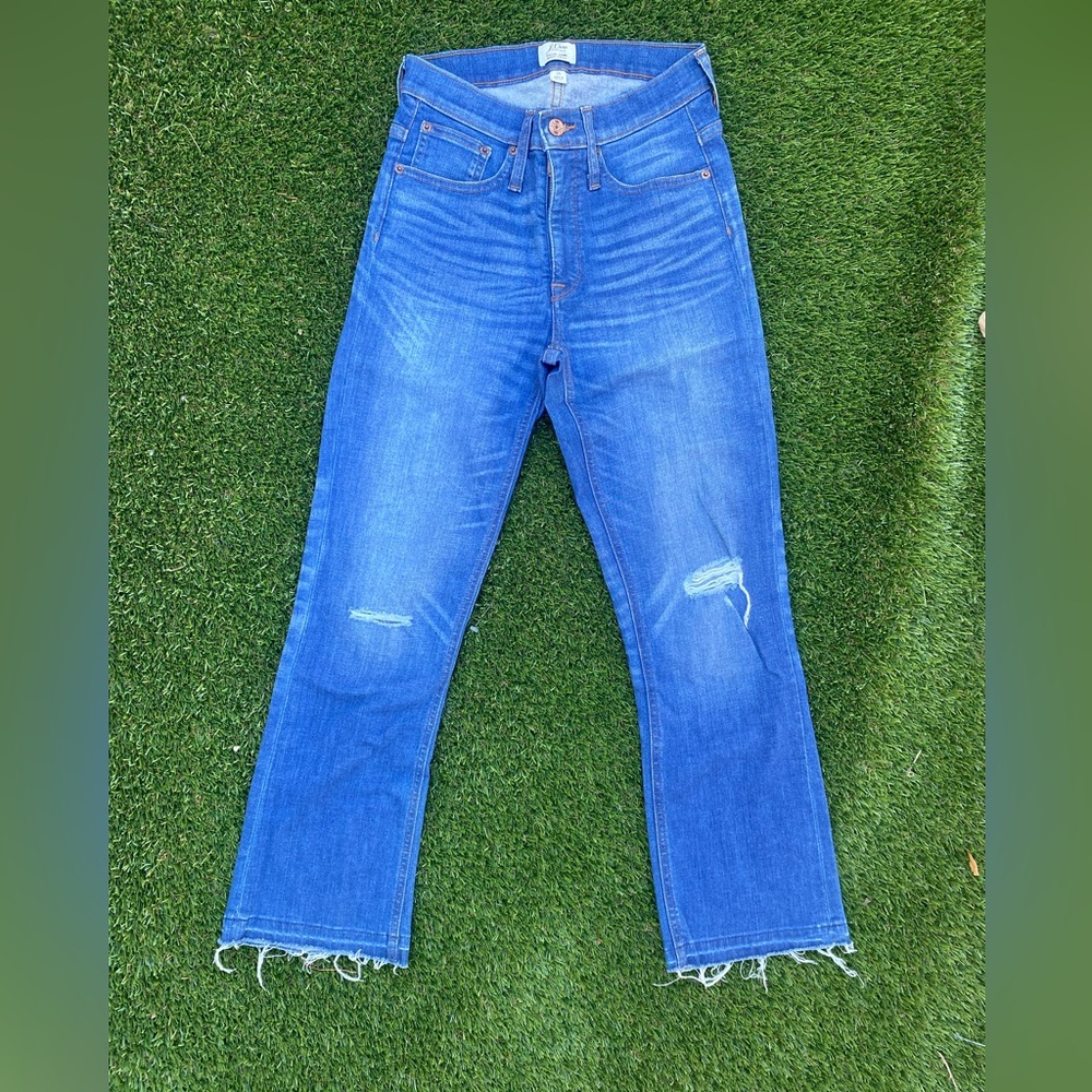 J. Crew Billie Demi Boot Cut Raw Edge Lightweight Jeans Bluie 26 NWOT